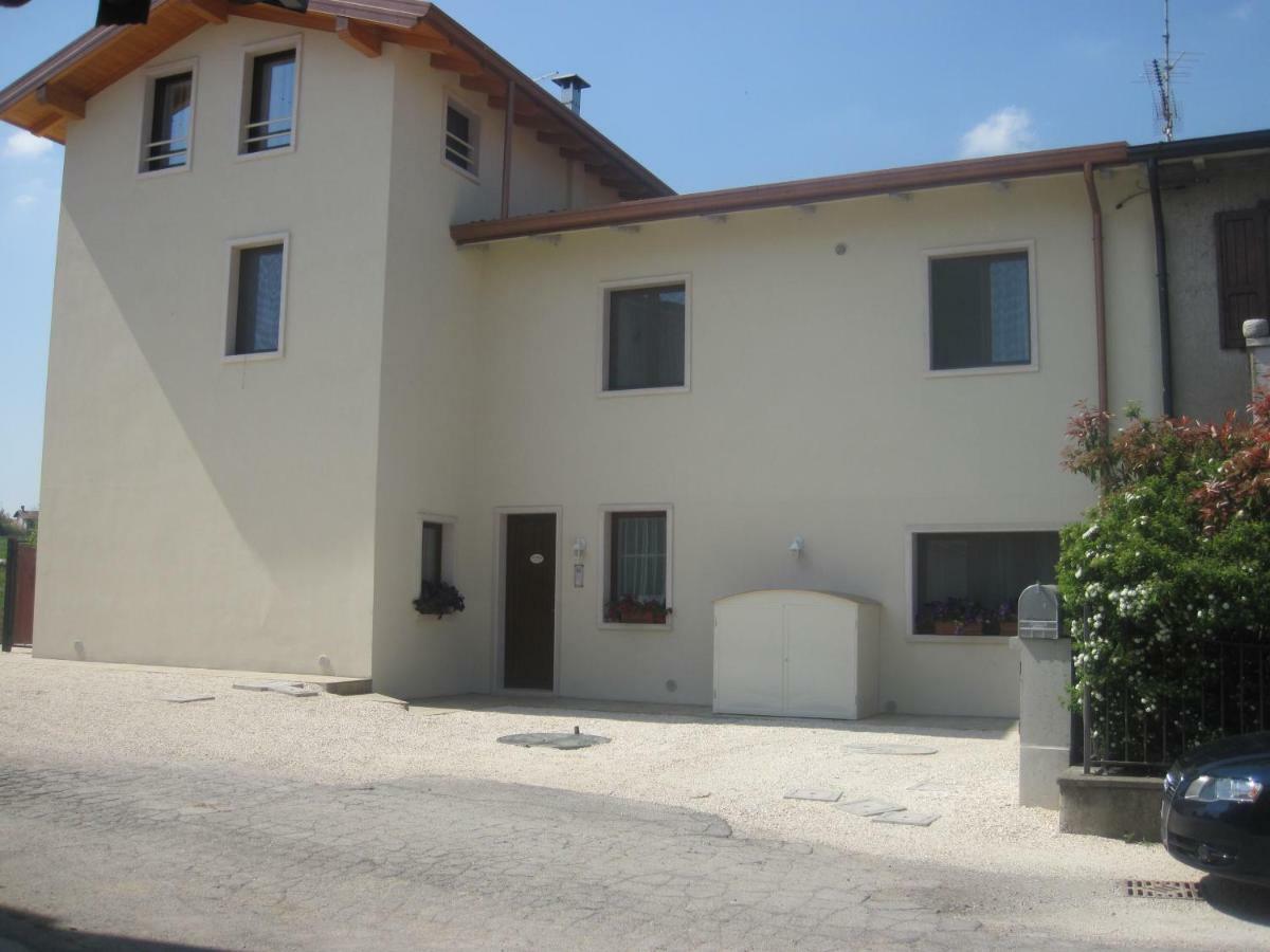 Art Gallery B&B Lonato Ngoại thất bức ảnh